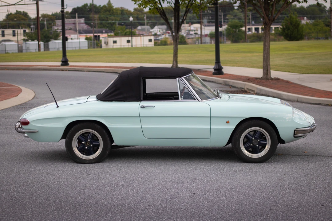 1967 Alfa Romeo Series 1 - Image 3 of 31
