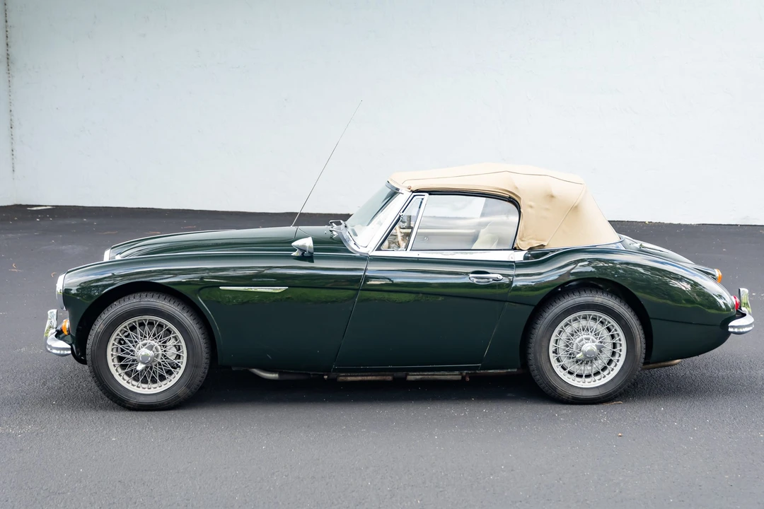 1967 Austin-Healey 3000 Mark III - Image 27 of 31