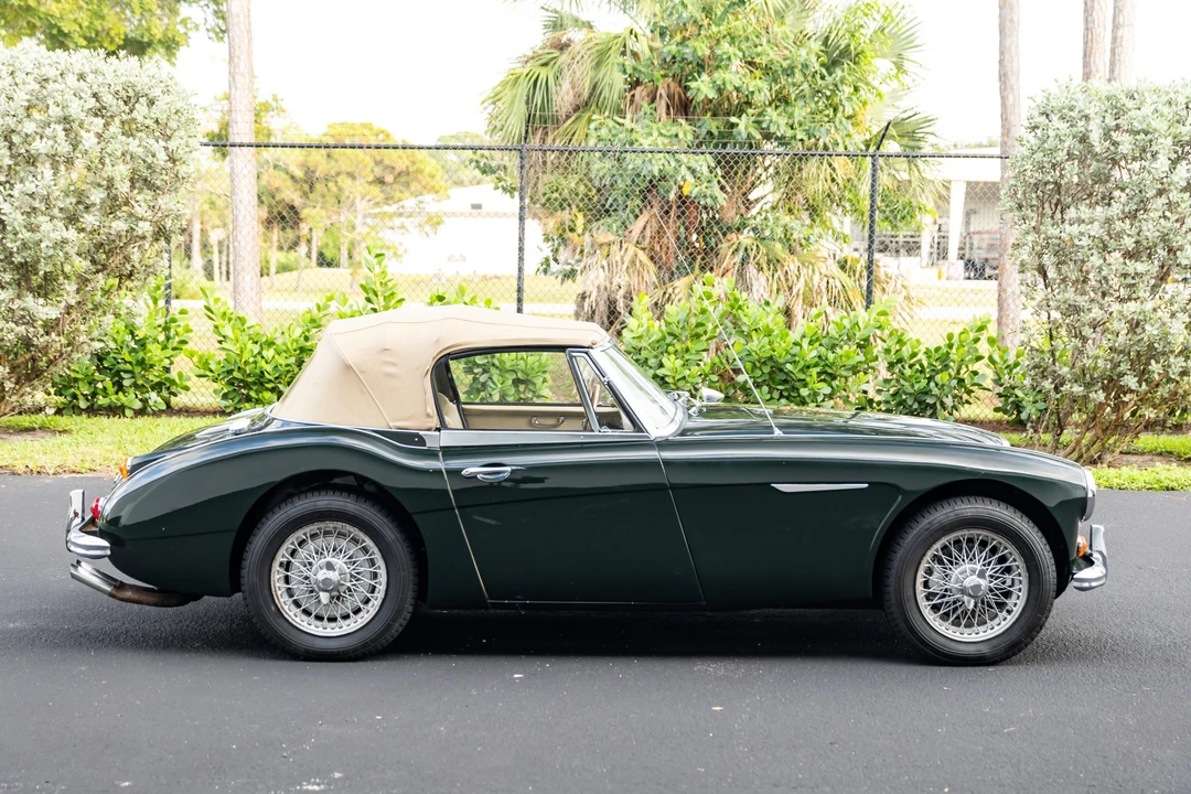 1967 Austin-Healey 3000 Mark III - Image 21 of 31