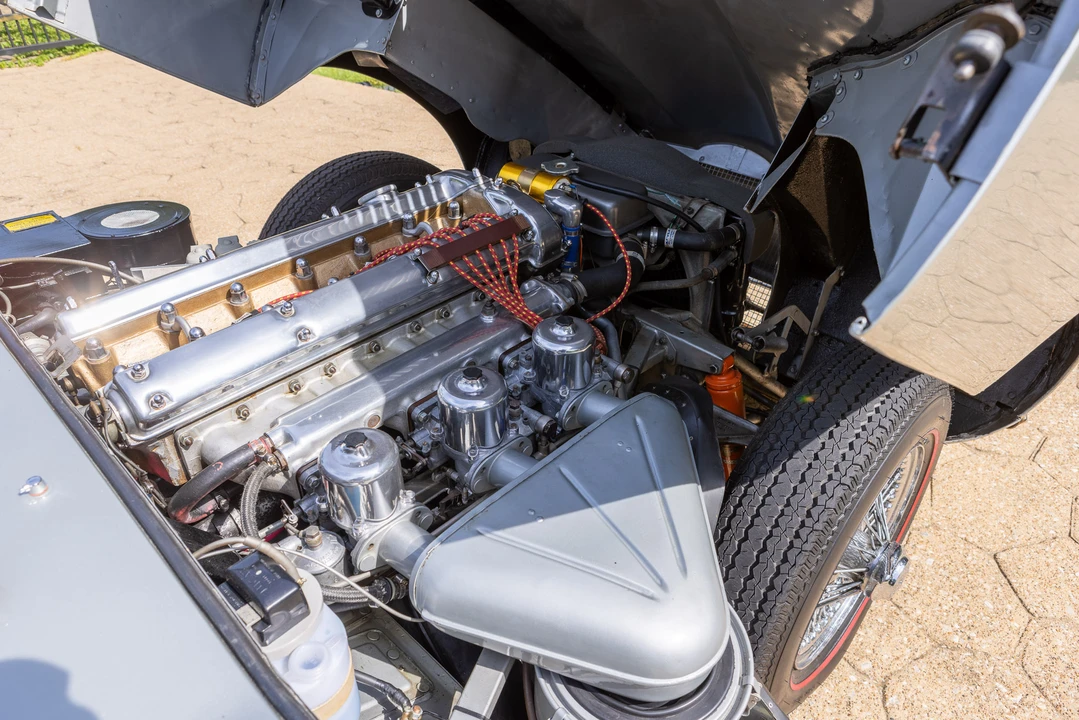 1967 Jaguar E-Type Series 1 - Image 31 of 31