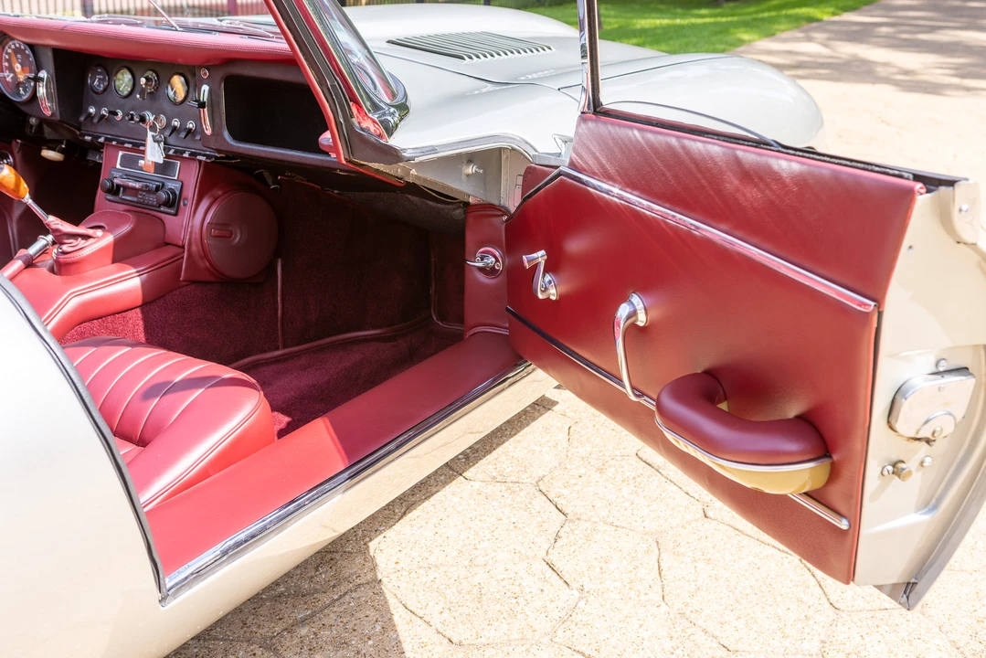 1967 Jaguar E-Type Series 1 - Image 19 of 31