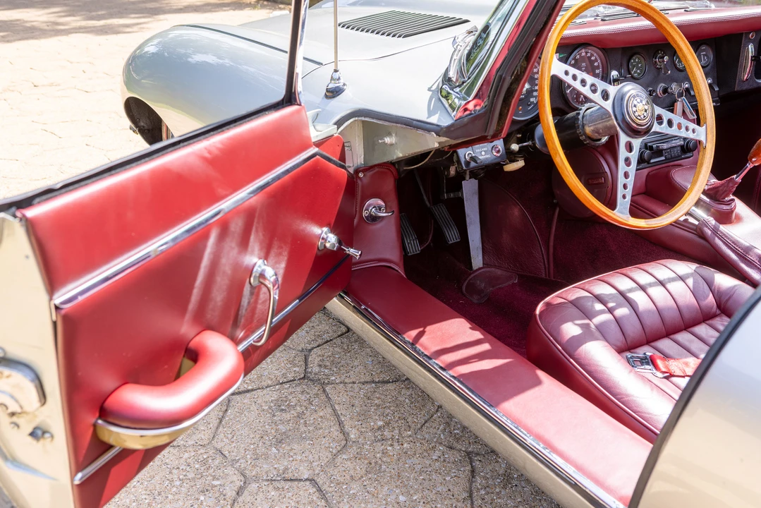 1967 Jaguar E-Type Series 1 - Image 17 of 31