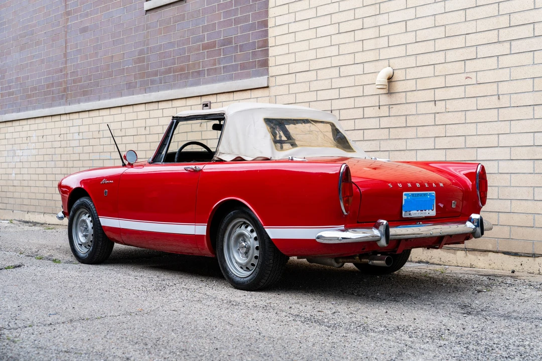 1967 Sunbeam Alpine Series V - Image 14 of 31