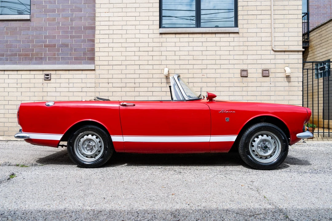 1967 Sunbeam Alpine Series V - Image 4 of 31