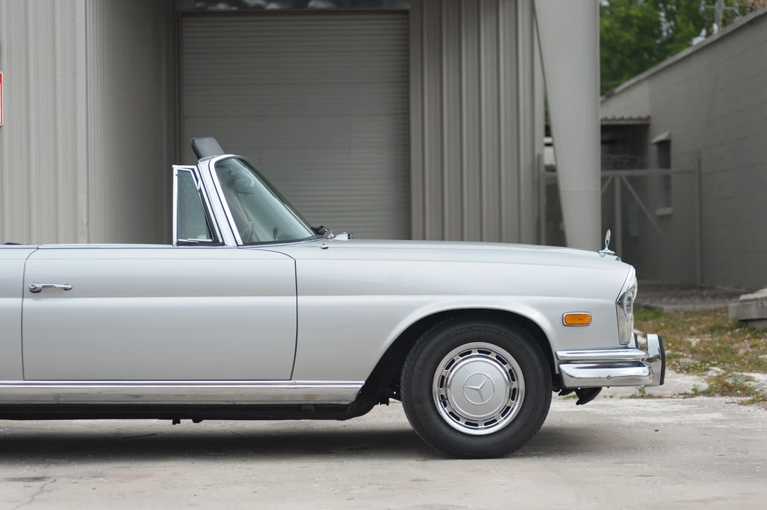 1968 Mercedes-Benz W111 Cabriolet - Image 12 of 31