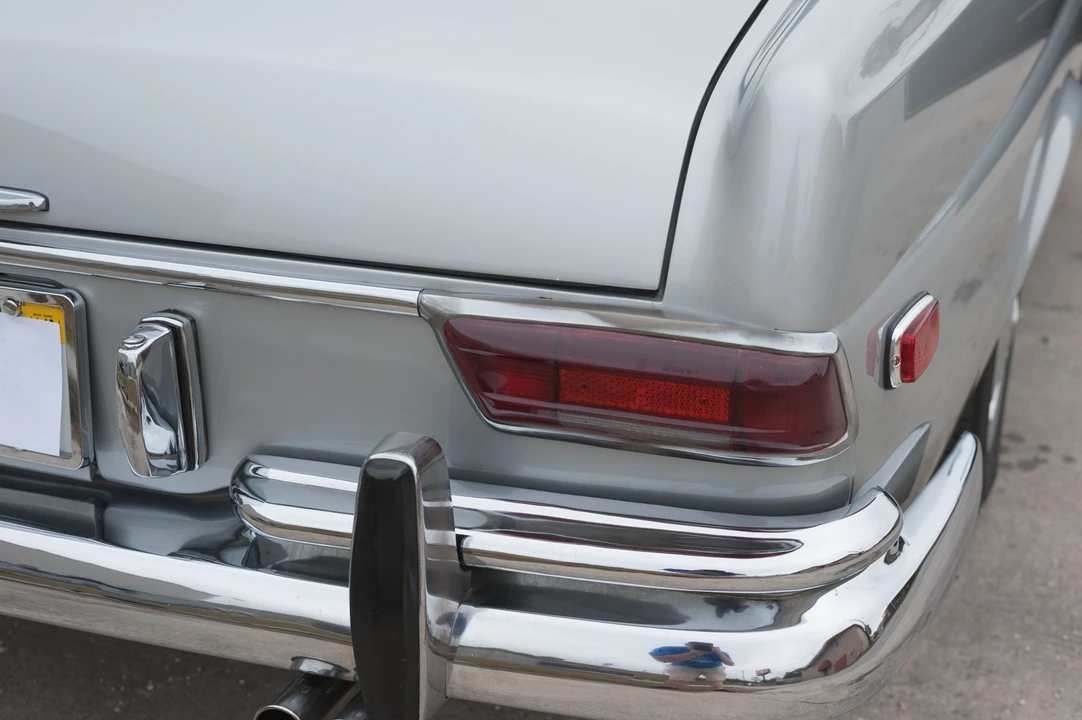 1968 Mercedes-Benz W111 Cabriolet - Image 31 of 31