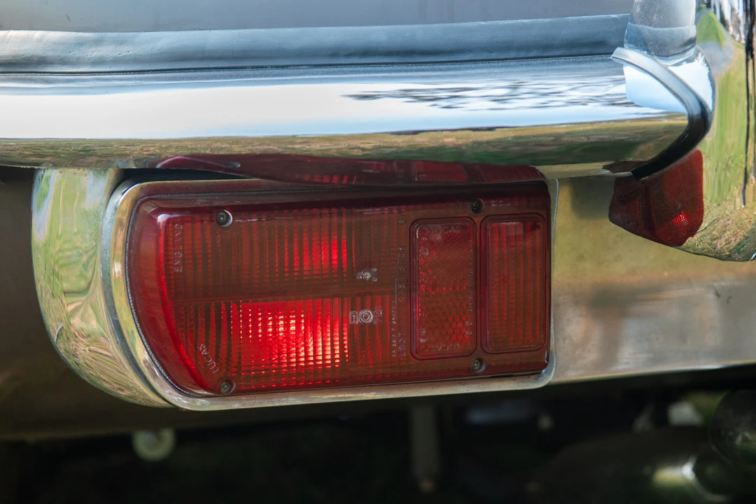 1969 Jaguar E-Type Series 2 - Image 28 of 31