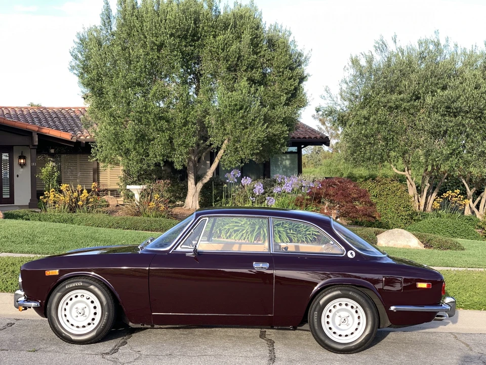 1974 Alfa Romeo 2000 GT Veloce - Image 2 of 31