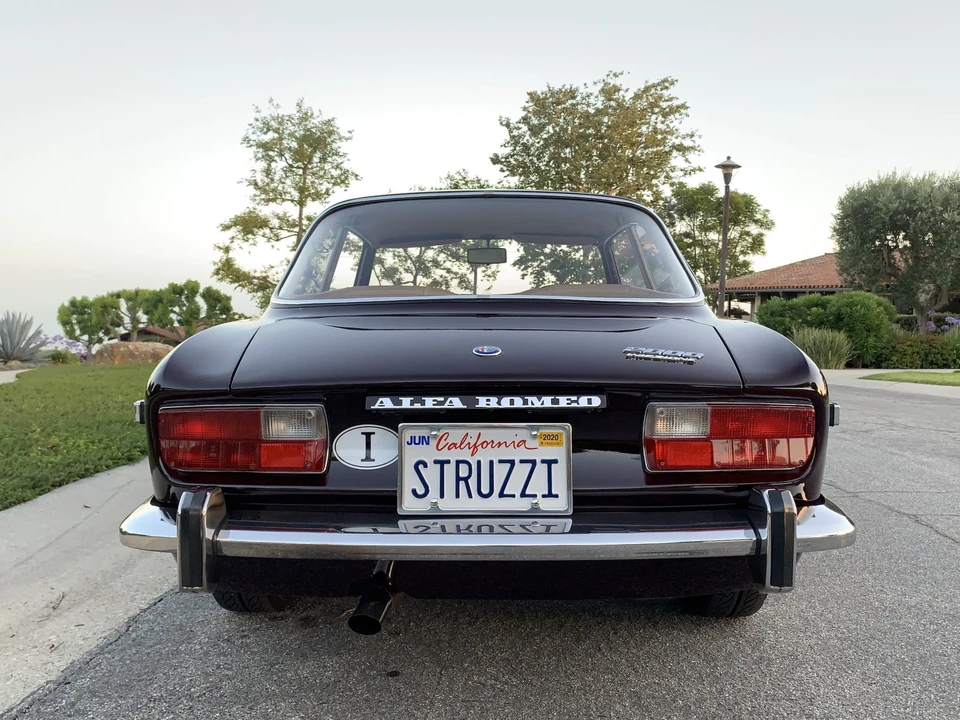 1974 Alfa Romeo 2000 GT Veloce - Image 22 of 31