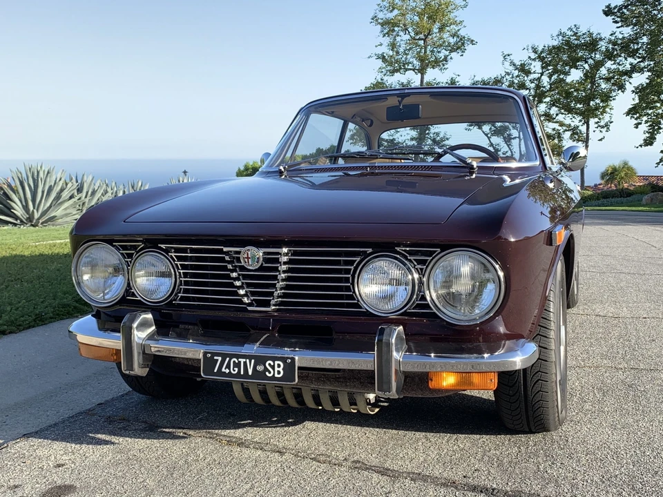 1974 Alfa Romeo 2000 GT Veloce - Image 8 of 31