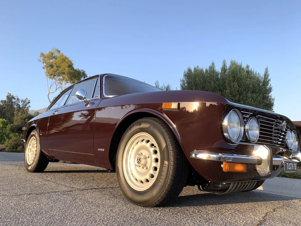 1974 Alfa Romeo 2000 GT Veloce - Image 16 of 31