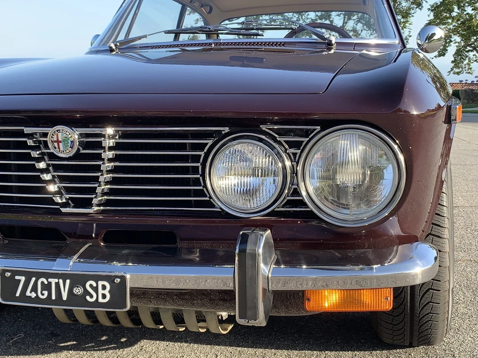 1974 Alfa Romeo 2000 GT Veloce - Image 27 of 31