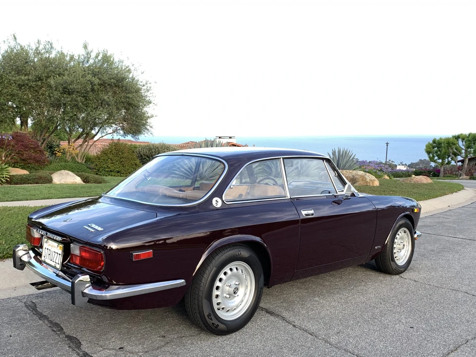 1974 Alfa Romeo 2000 GT Veloce - Image 18 of 31
