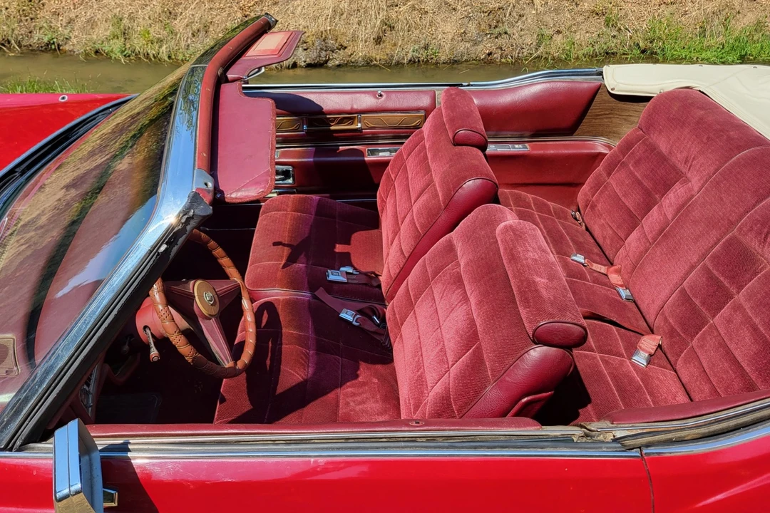 1975 Cadillac Eldorado 9th Gen - Image 25 of 31
