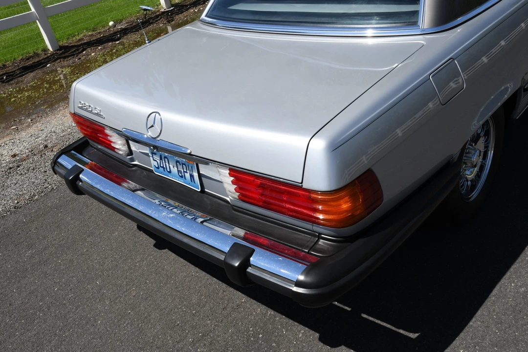 1983 Mercedes-Benz R107 SL-Class - Image 17 of 31