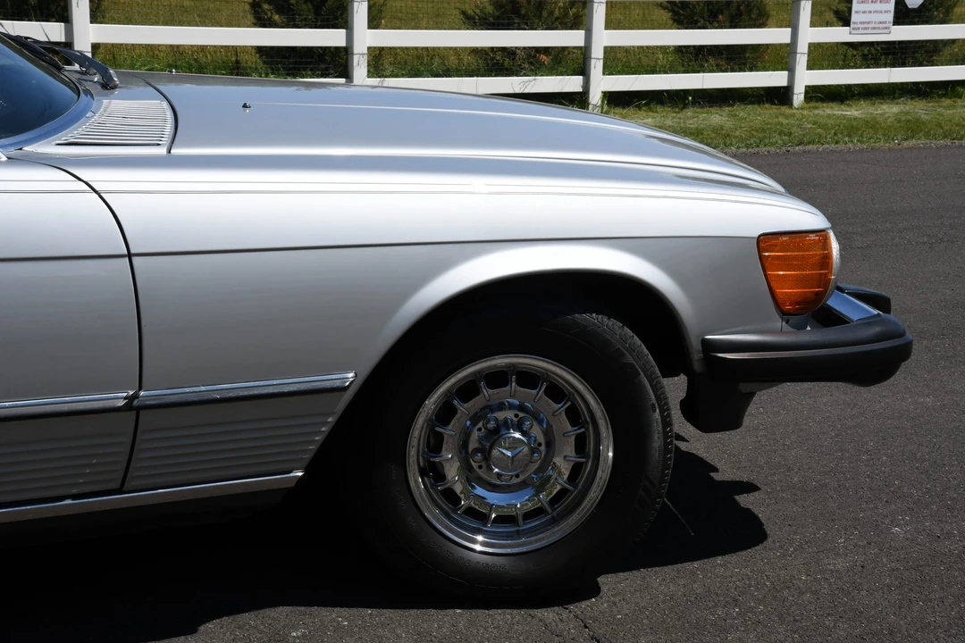 1983 Mercedes-Benz R107 SL-Class - Image 28 of 31