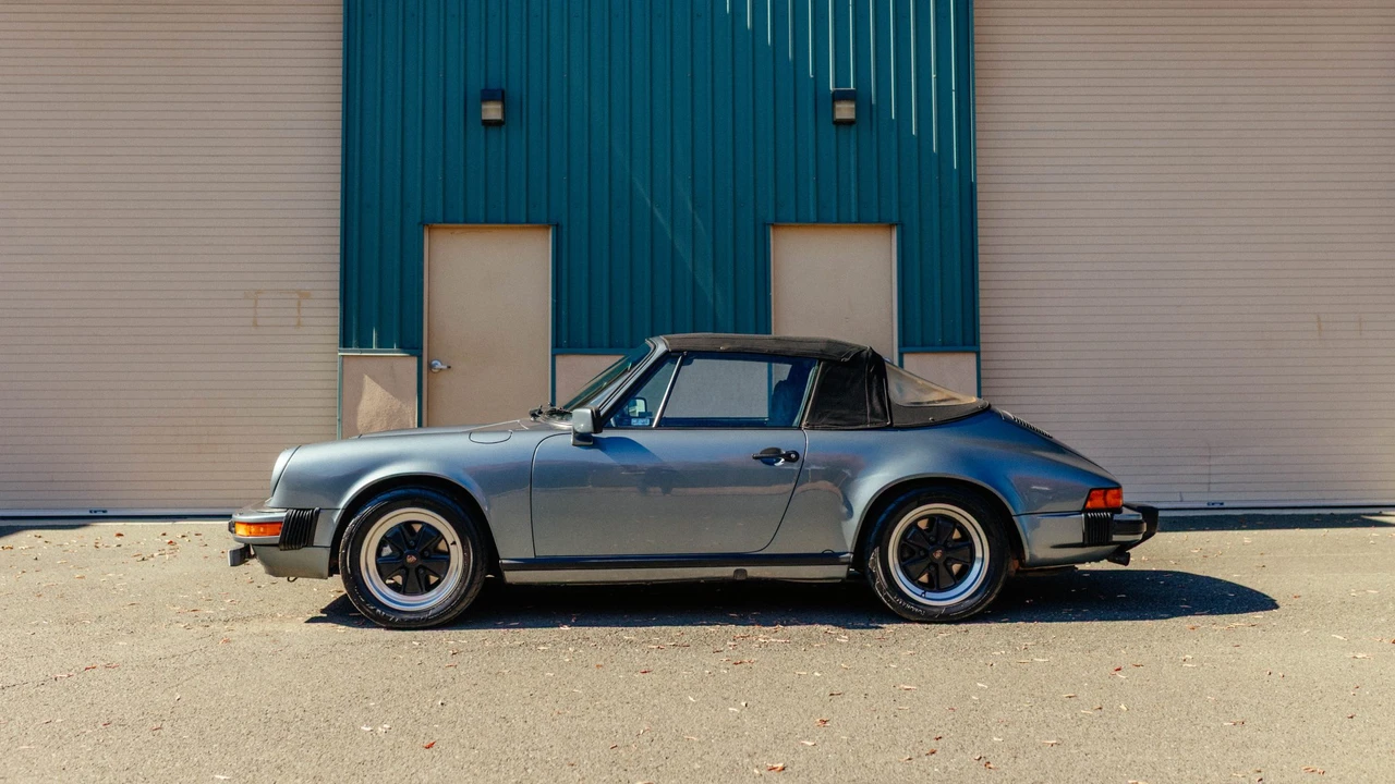 1983 Porsche 911 Carrera SC - Image 11 of 31