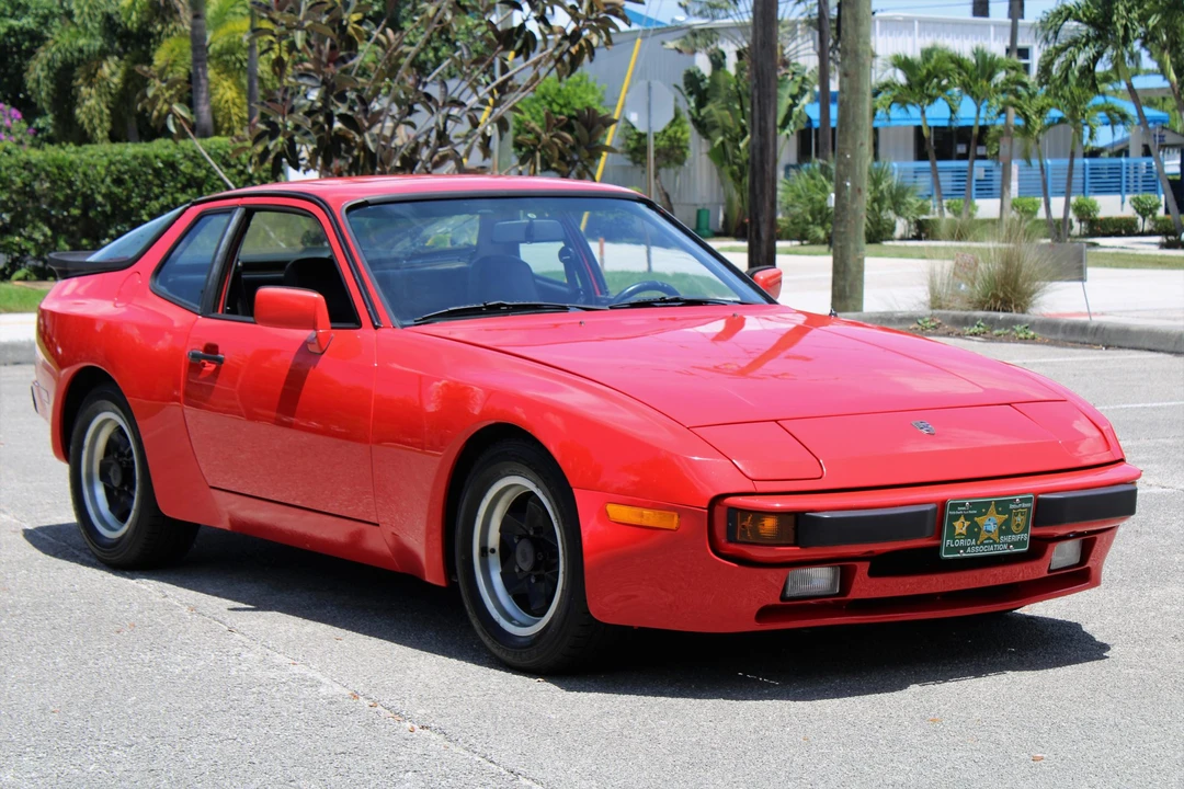 1984 Porsche 944 - Image 9 of 31