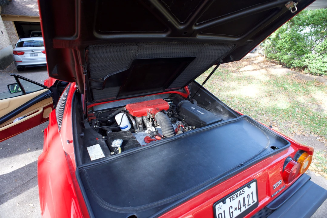 1985 Ferrari 308 GTS QV - Image 14 of 31