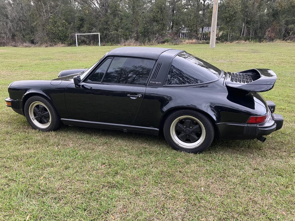 1985 Porsche 911 Carrera 3.2 - Image 16 of 31