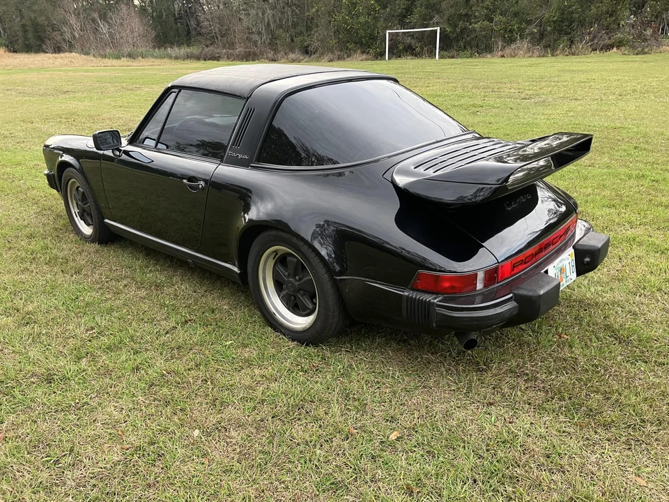 1985 Porsche 911 Carrera 3.2 - Image 15 of 31