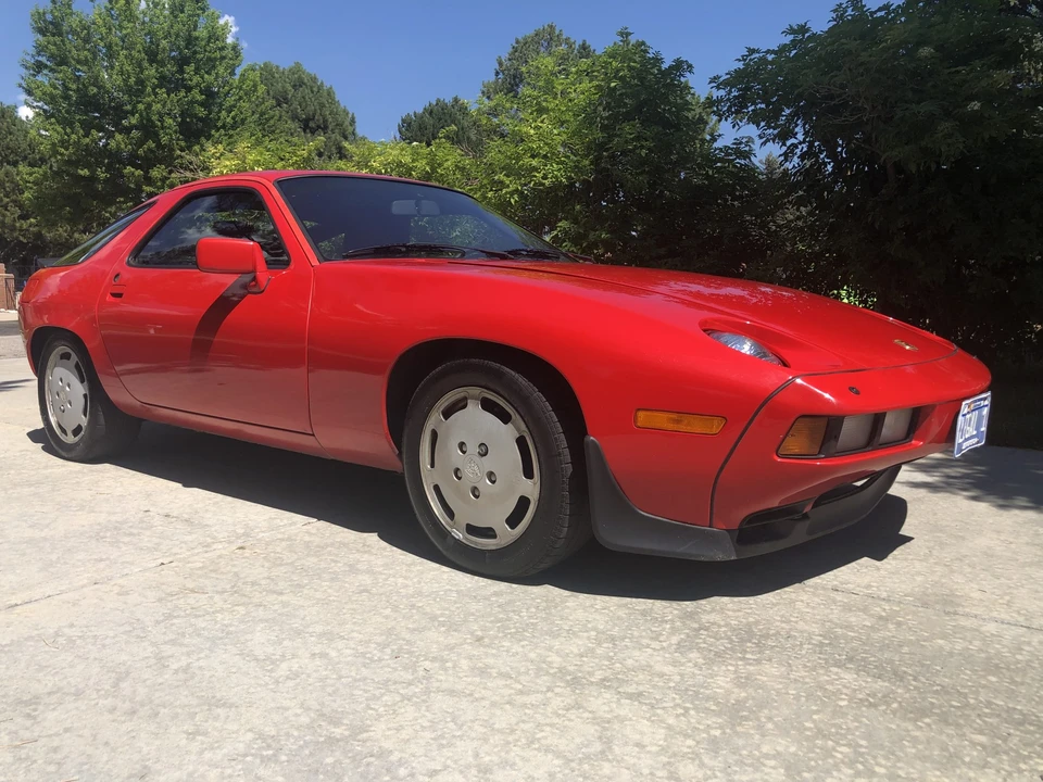 1985 Porsche 928 S - Image 15 of 31