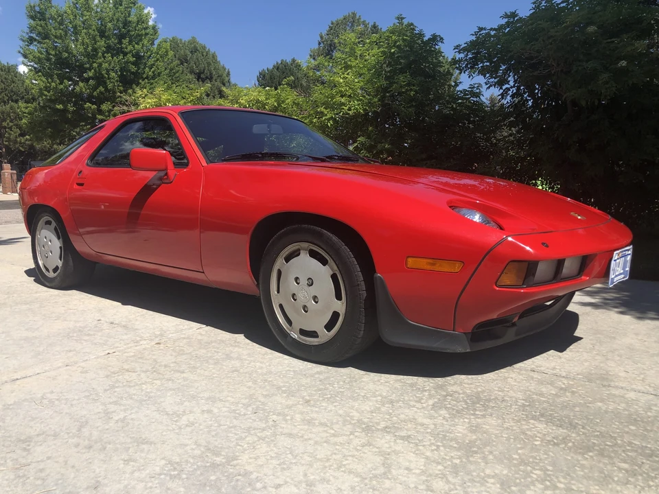 1985 Porsche 928 S - Image 14 of 31