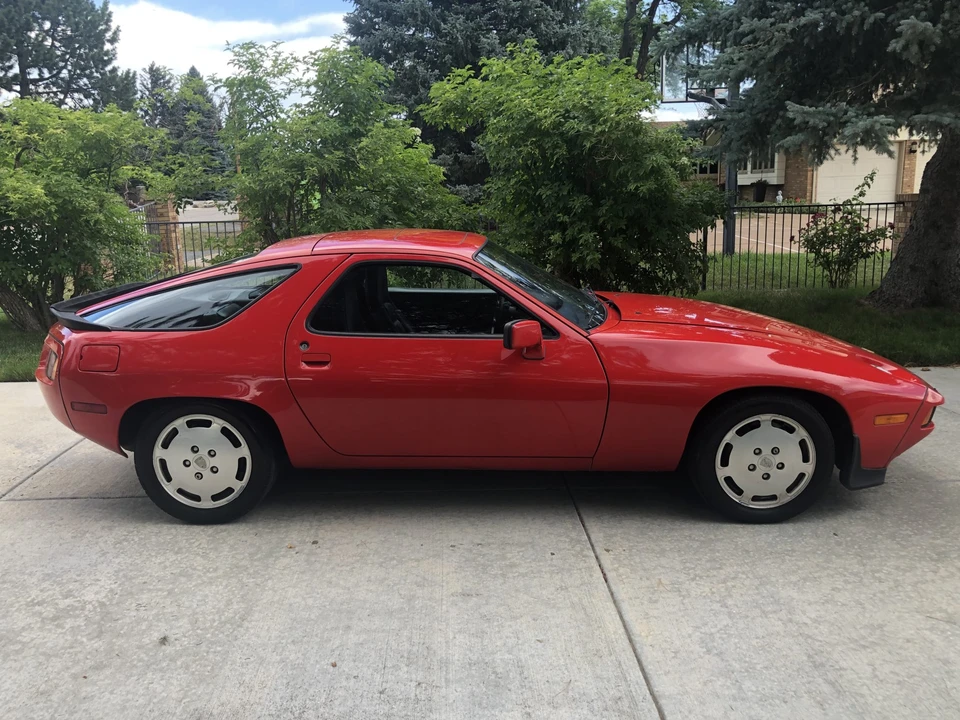 1985 Porsche 928 S - Image 13 of 31