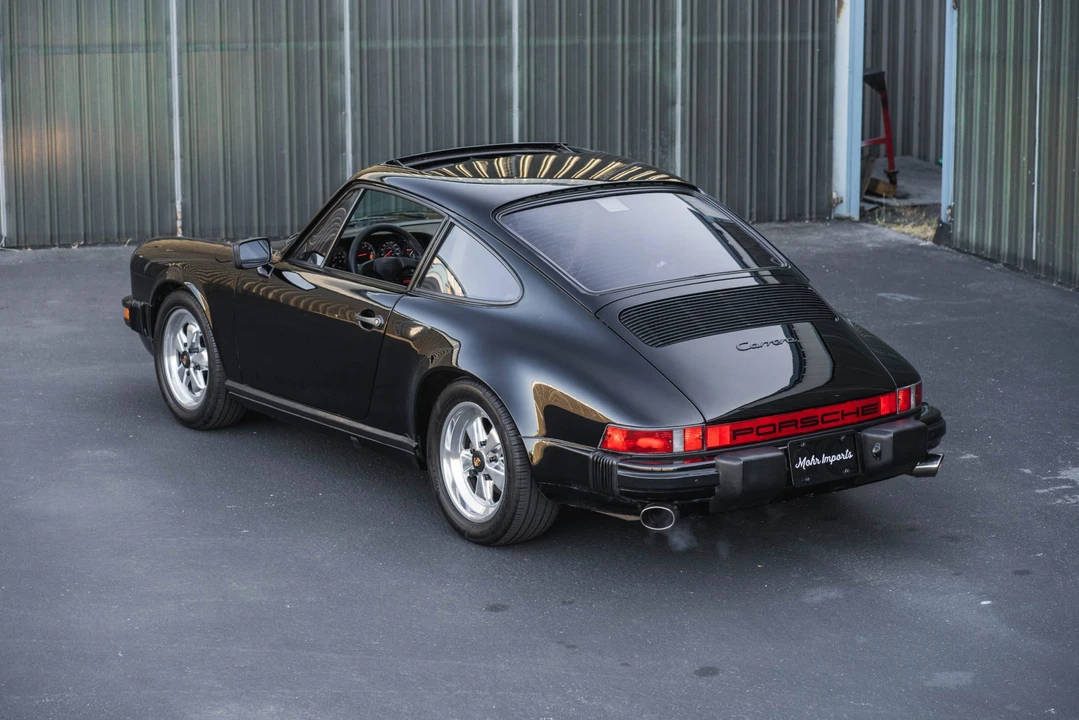 1986 Porsche 911 Carrera 3.2 - Image 9 of 31