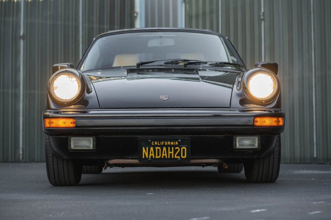 1986 Porsche 911 Carrera 3.2 - Image 26 of 31