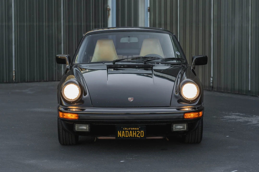 1986 Porsche 911 Carrera 3.2 - Image 25 of 31