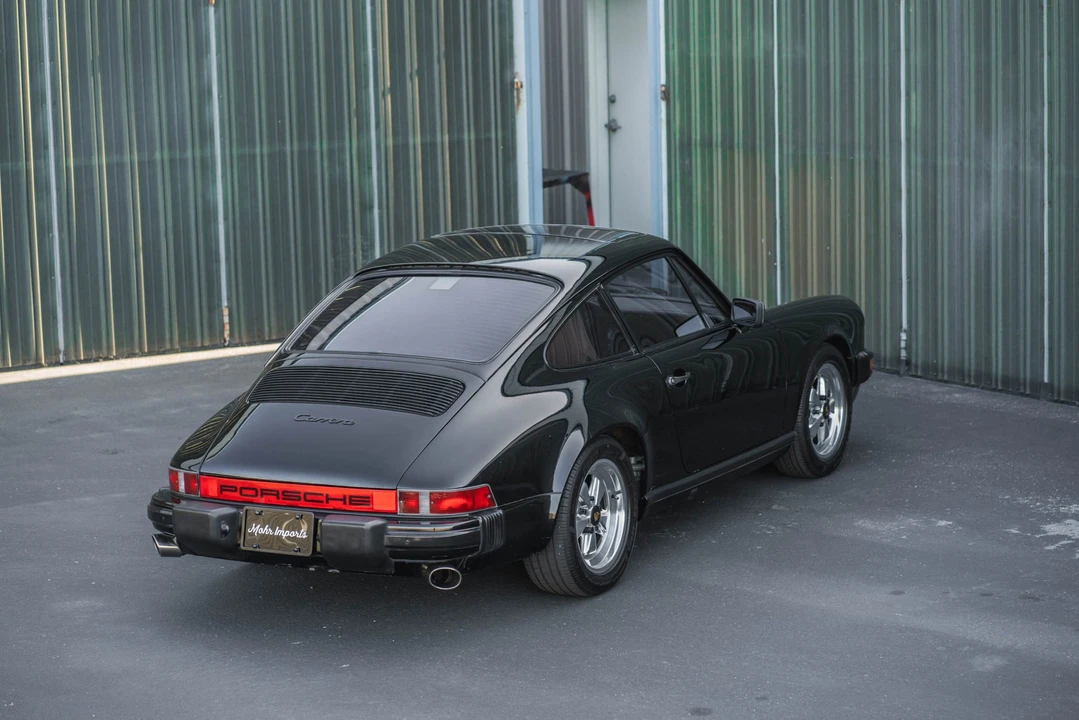 1986 Porsche 911 Carrera 3.2 - Image 15 of 31