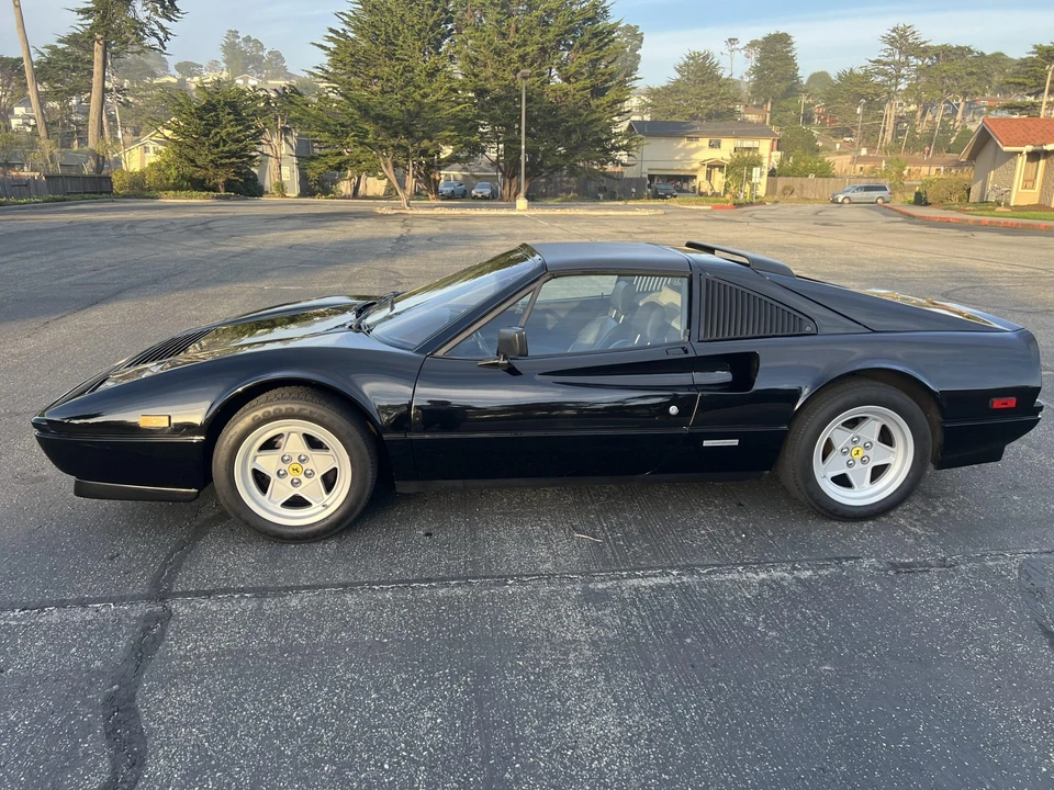 1987 Ferrari 328 GTS - Image 10 of 31