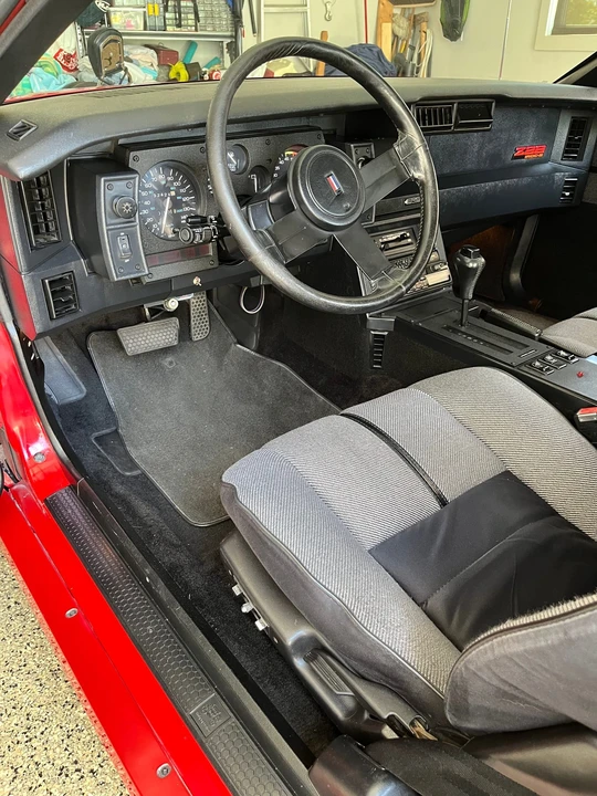 1988 Chevrolet Camaro IROC-Z & Z28 3rd Gen - Image 27 of 31