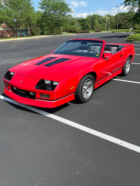 1988 Chevrolet Camaro IROC-Z & Z28 3rd Gen - Image 2 of 31