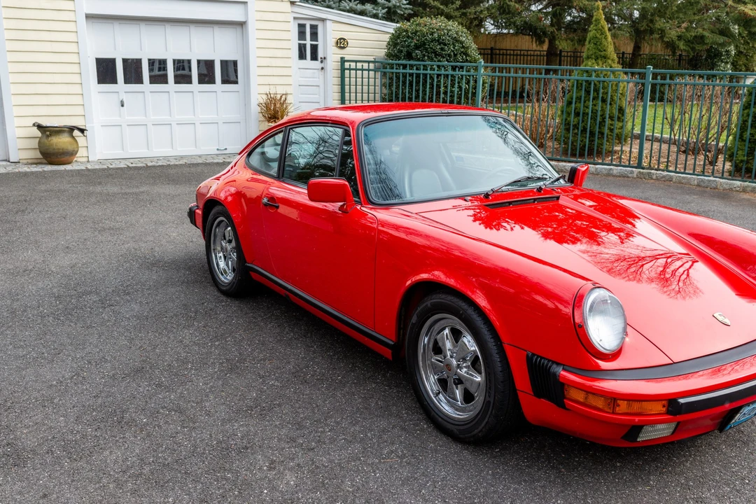 1988 Porsche 911 Carrera 3.2 - Image 17 of 31