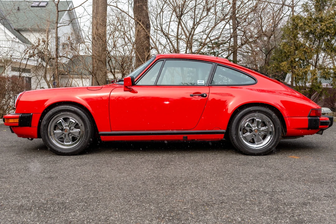 1988 Porsche 911 Carrera 3.2 - Image 4 of 31