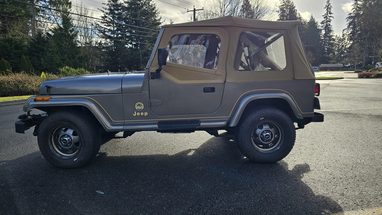 1989 Jeep YJ Wrangler - Image 11 of 31