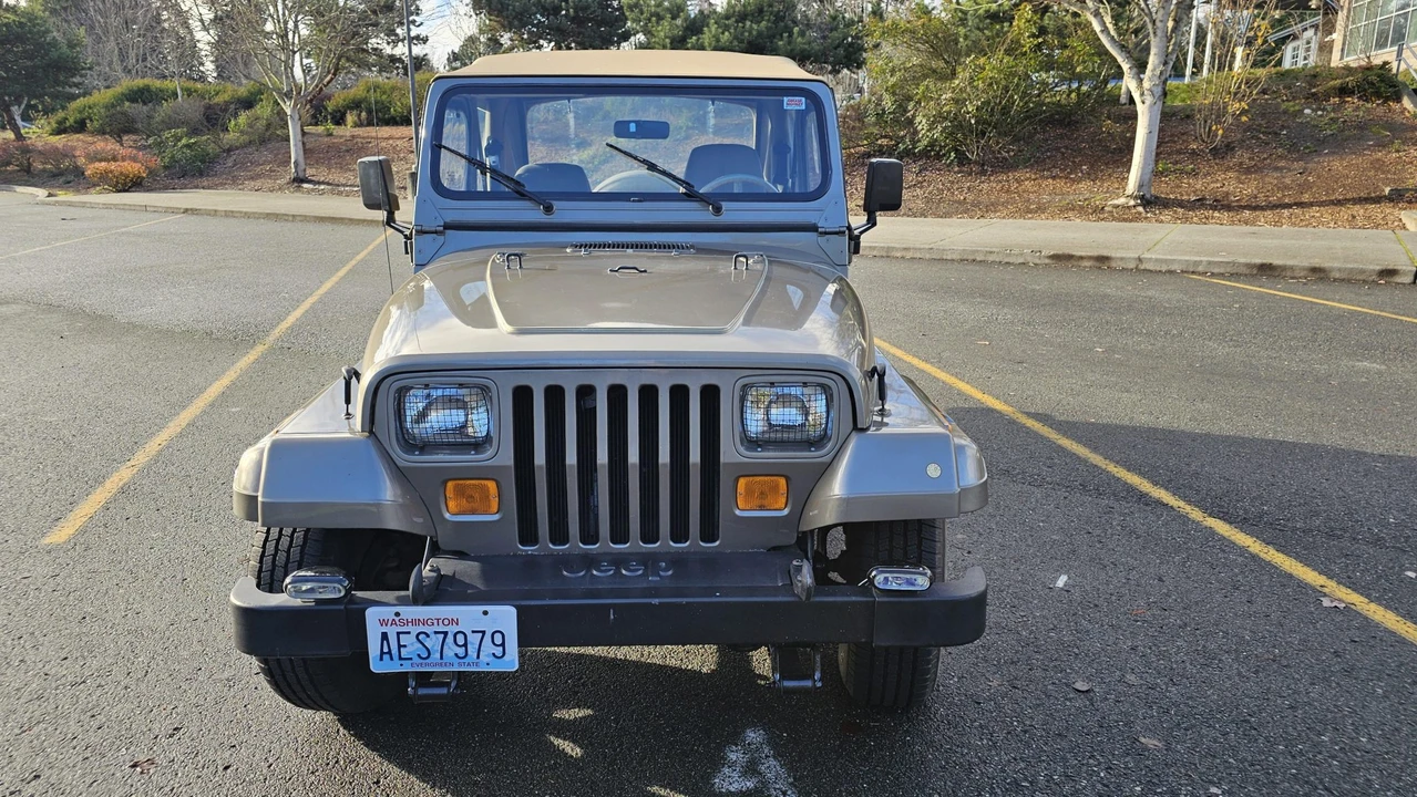 1989 Jeep YJ Wrangler - Image 3 of 31