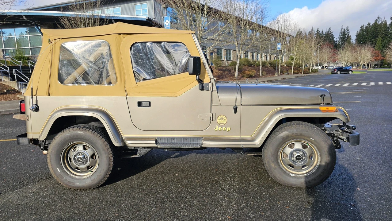 1989 Jeep YJ Wrangler - Image 6 of 31