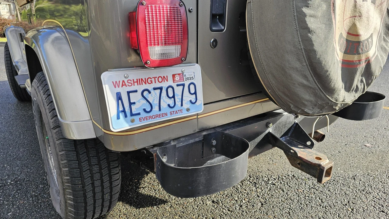 1989 Jeep YJ Wrangler - Image 19 of 31