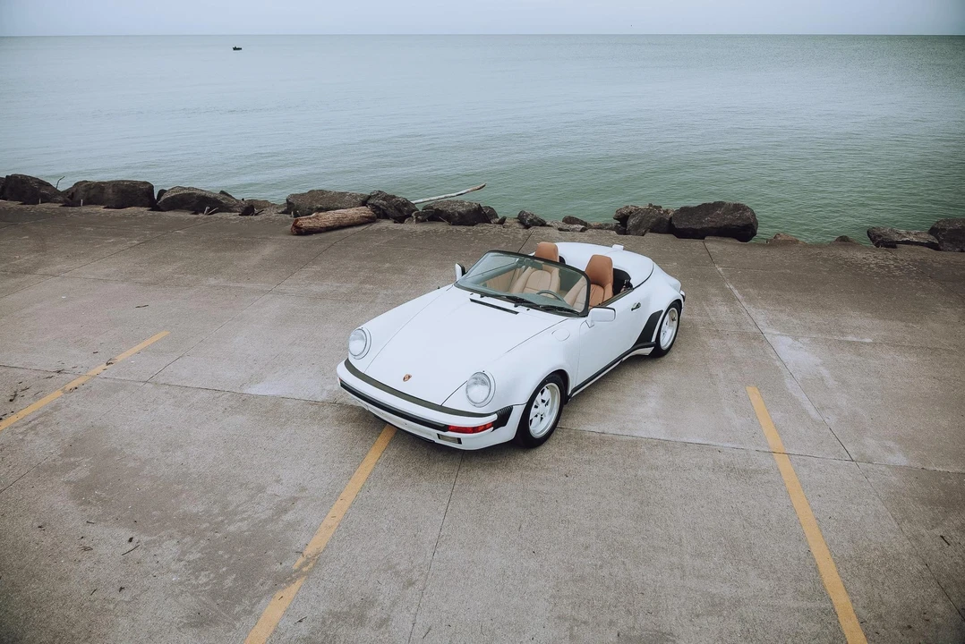 1989 Porsche 911 Carrera 3.2 - Image 5 of 31