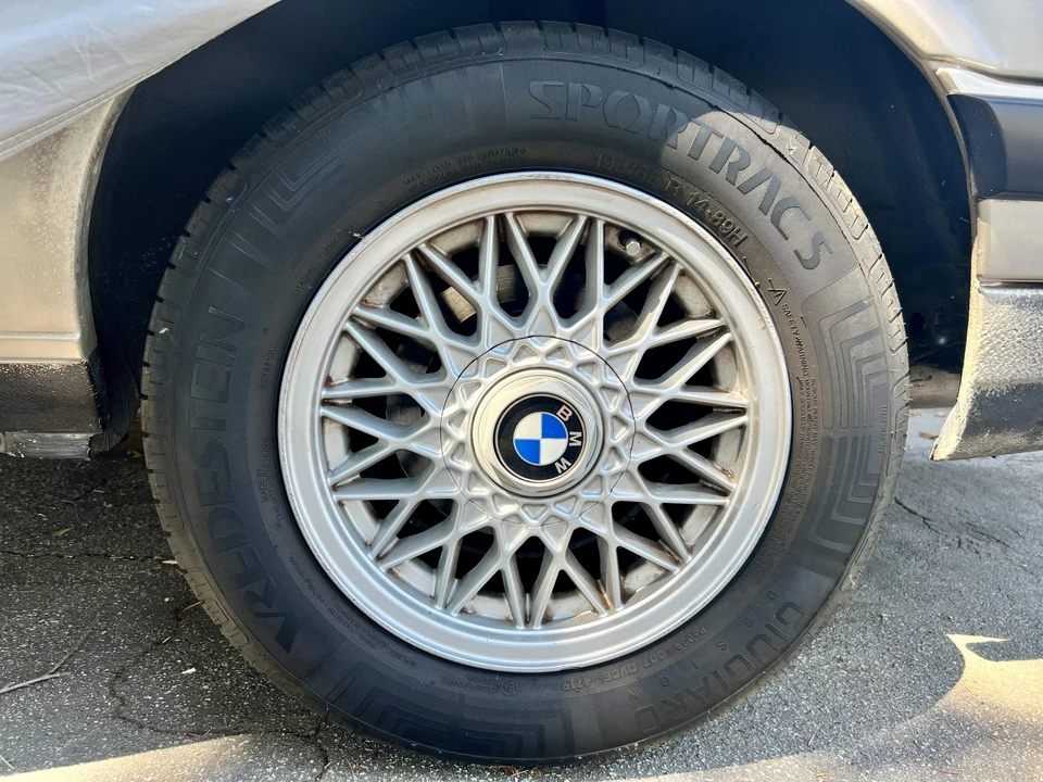 1990 BMW E30 3 Series - Image 22 of 31