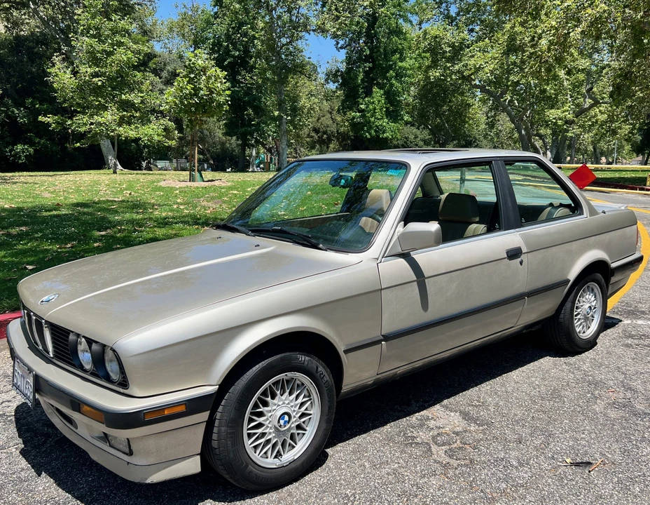 1990 BMW E30 3 Series - Image 3 of 31