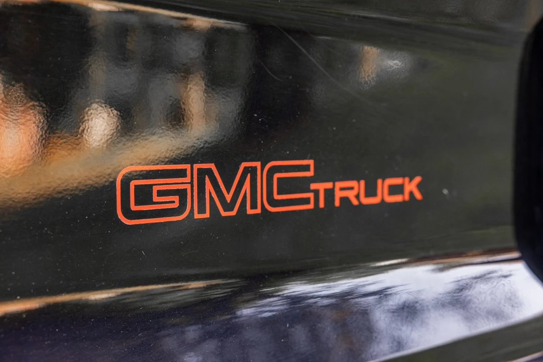 1991 GMC Syclone - Image 24 of 31