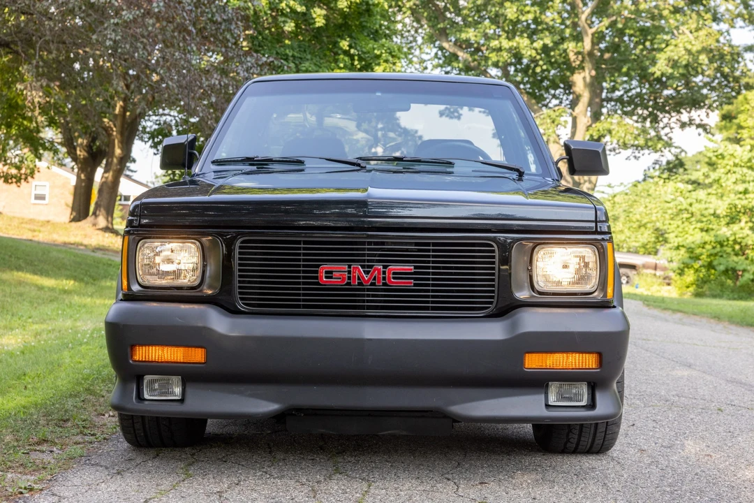 1991 GMC Syclone - Image 9 of 31