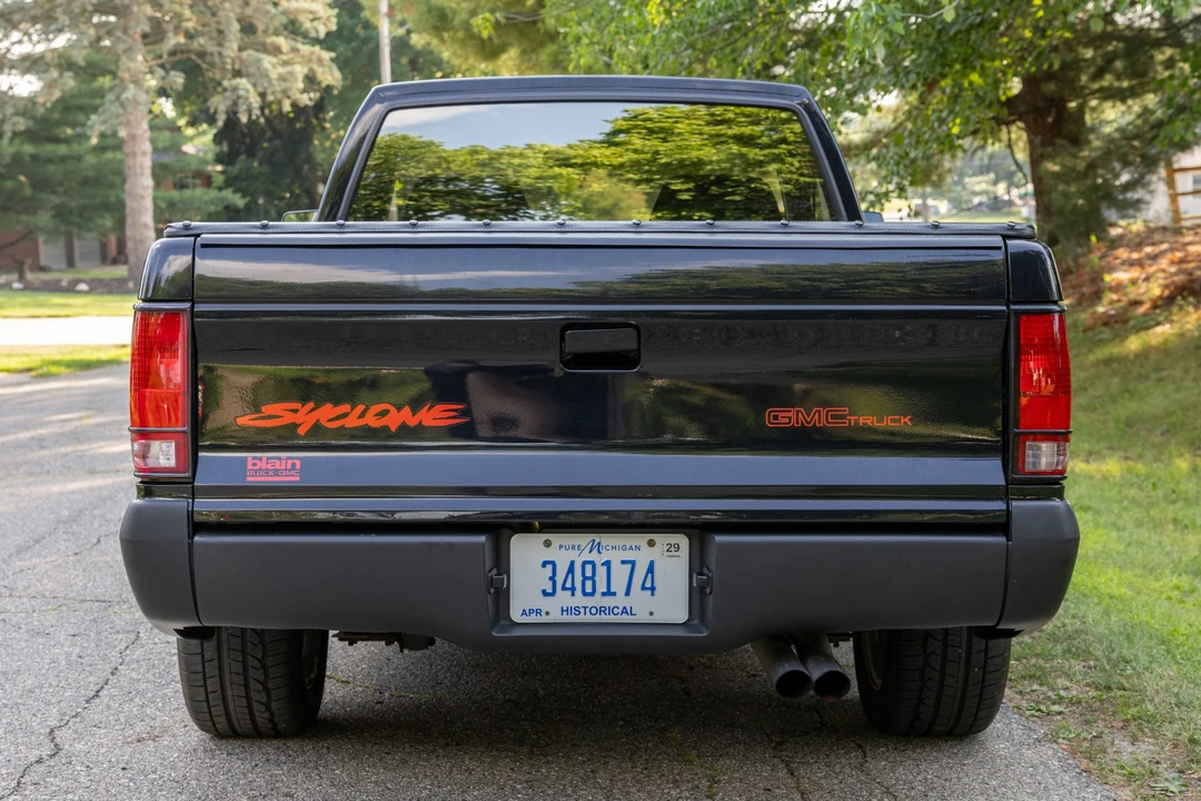 1991 GMC Syclone - Image 4 of 31