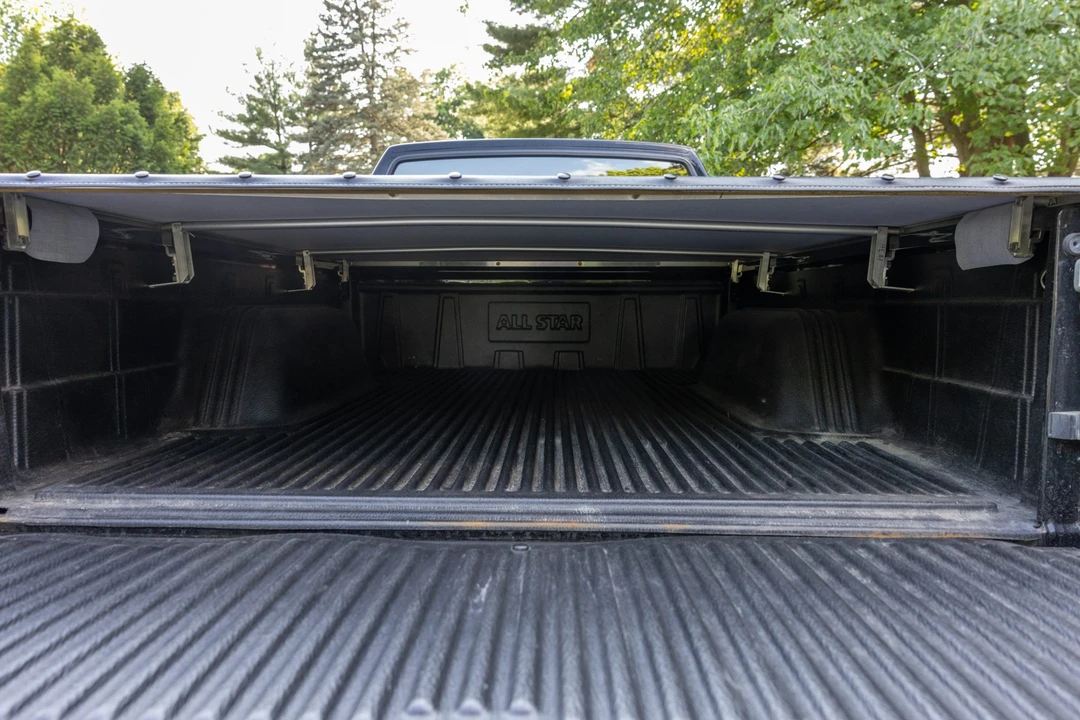 1991 GMC Syclone - Image 28 of 31