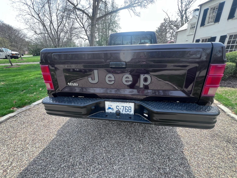 1991 Jeep Comanche - Image 12 of 31