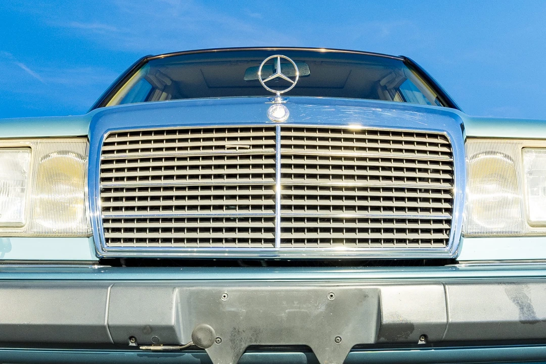 1991 Mercedes-Benz W124 E-Class - Image 14 of 31